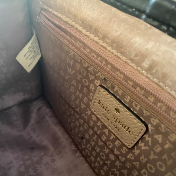 EUC Kate Spade NY  Ivy Ward Place Crossbody Bag - Picture 5 of 7